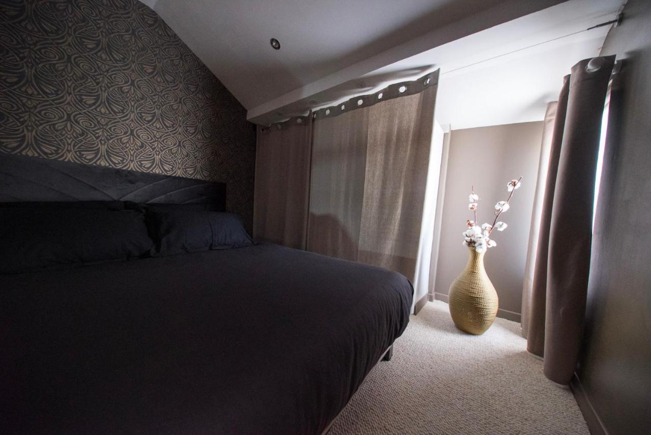 Love Suites & Spa "Le Loft" Avec Jacuzzi Privatif Medis Екстер'єр фото